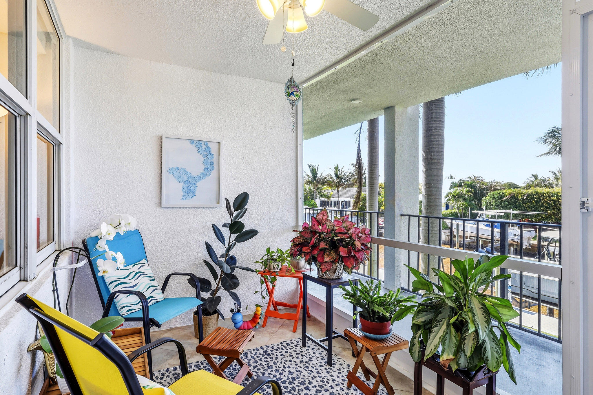 109 Paradise Harbour Boulevard 203