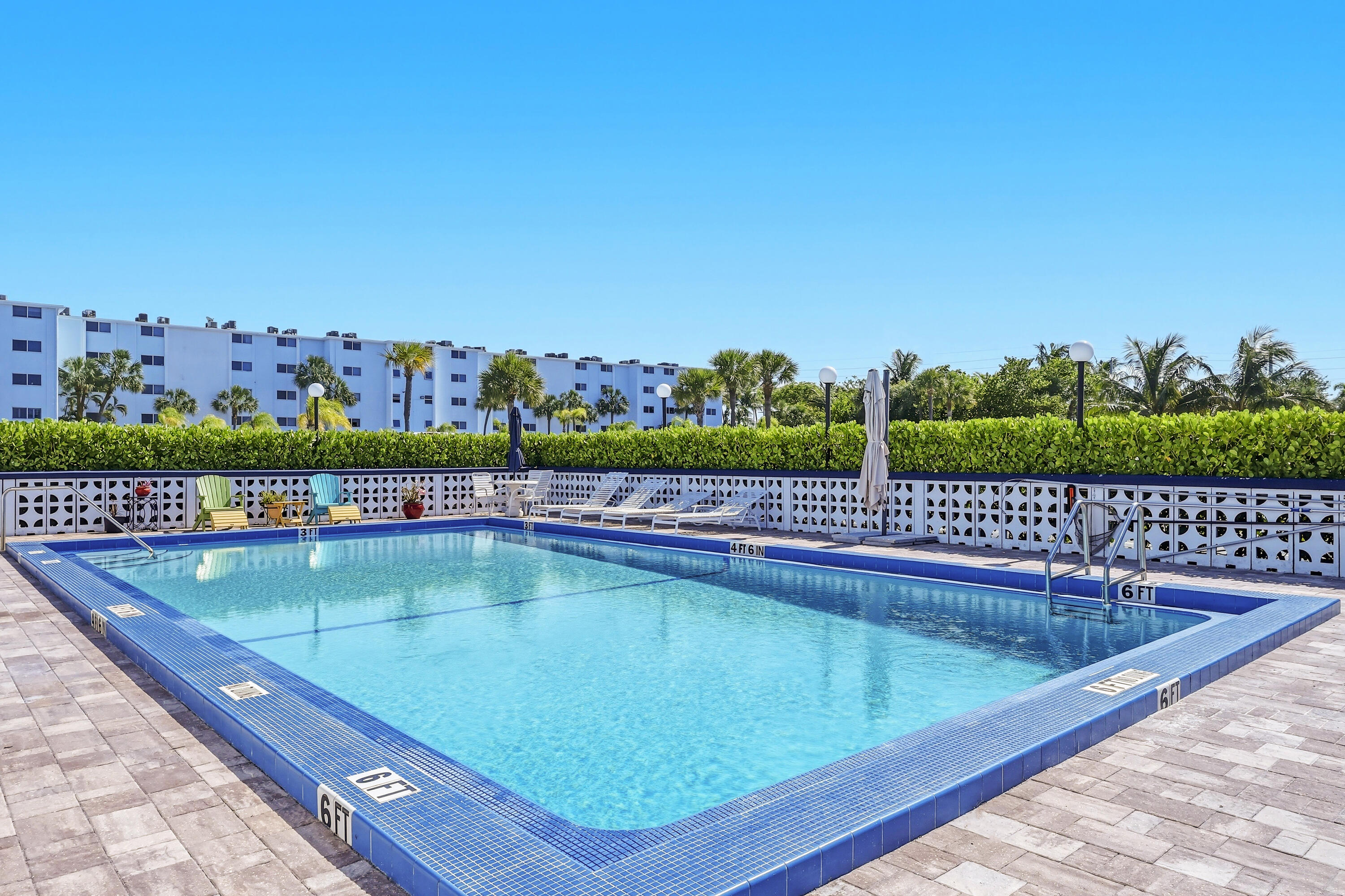 SCHOONER BAY CONDO - Residential
