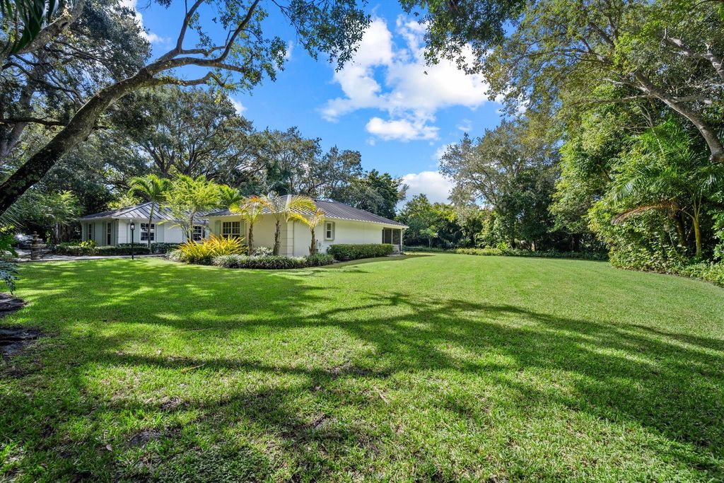 Photo of 5620 Pennock Point Road, Jupiter, FL 33458 (MLS # R11117154)