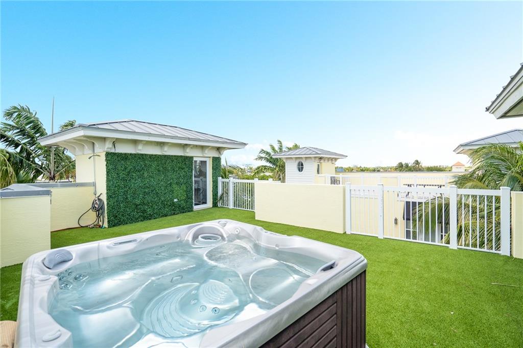 Silver Shores - Residential