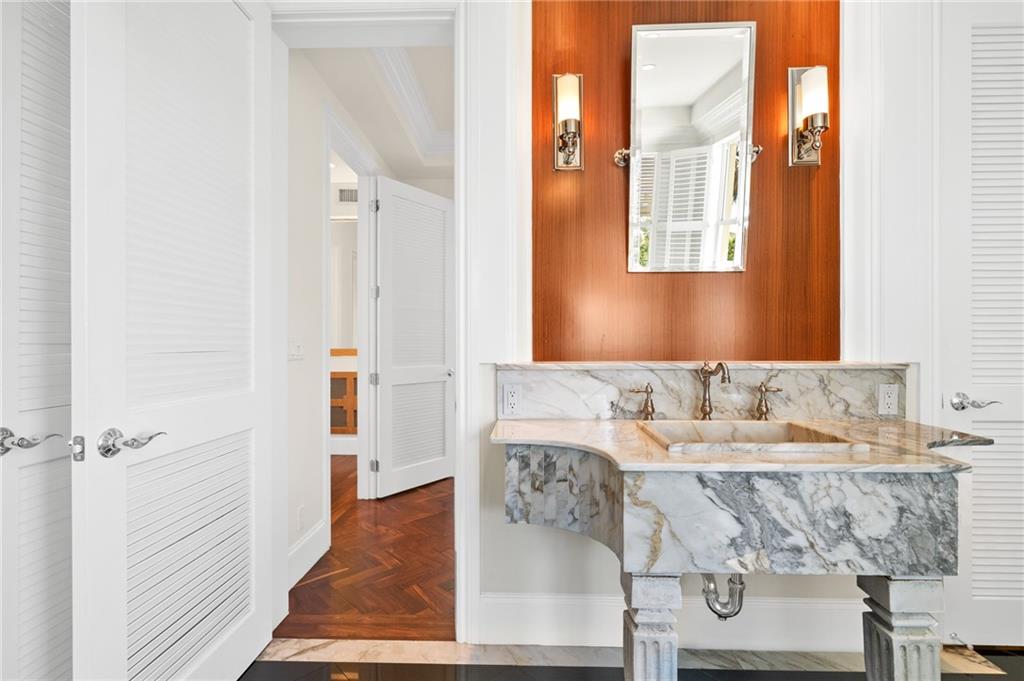 Silver Shores - Residential