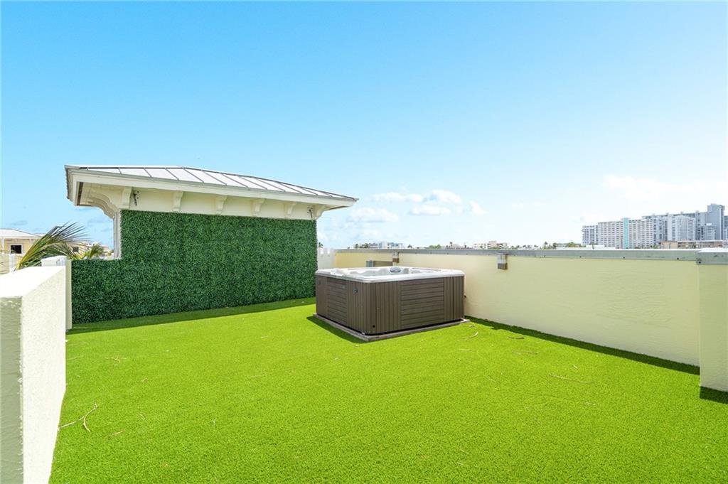 Silver Shores - Residential