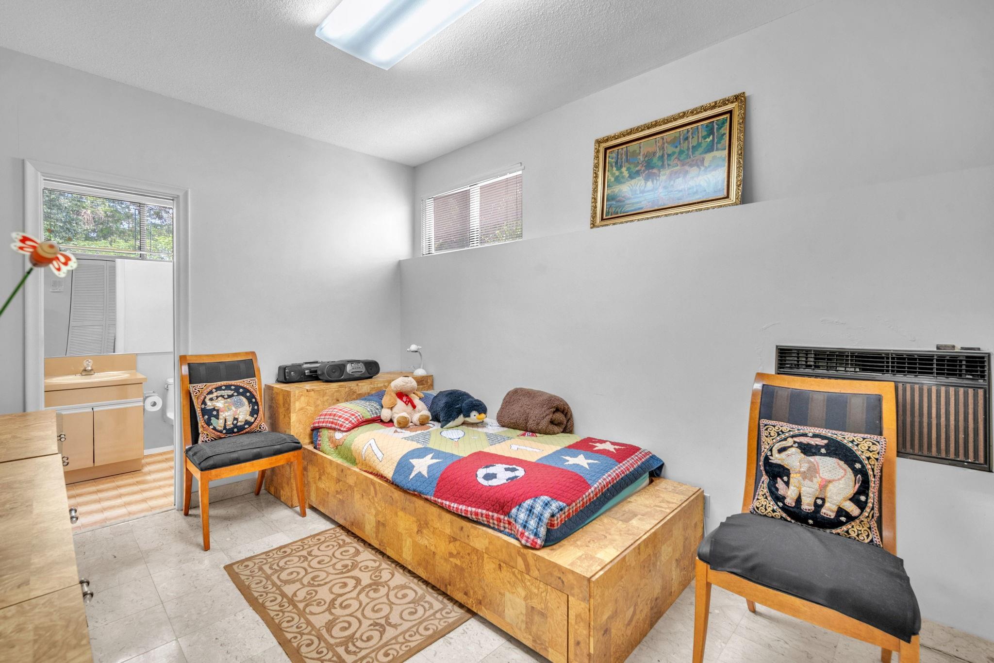 HOLLYWOOD HILLS NORTH SEC - Residential