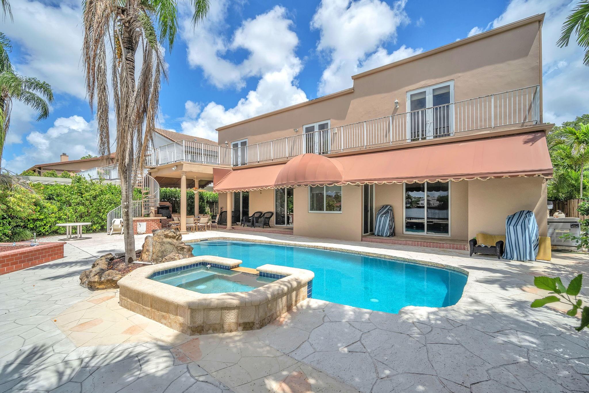 HOLLYWOOD HILLS NORTH SEC - Residential