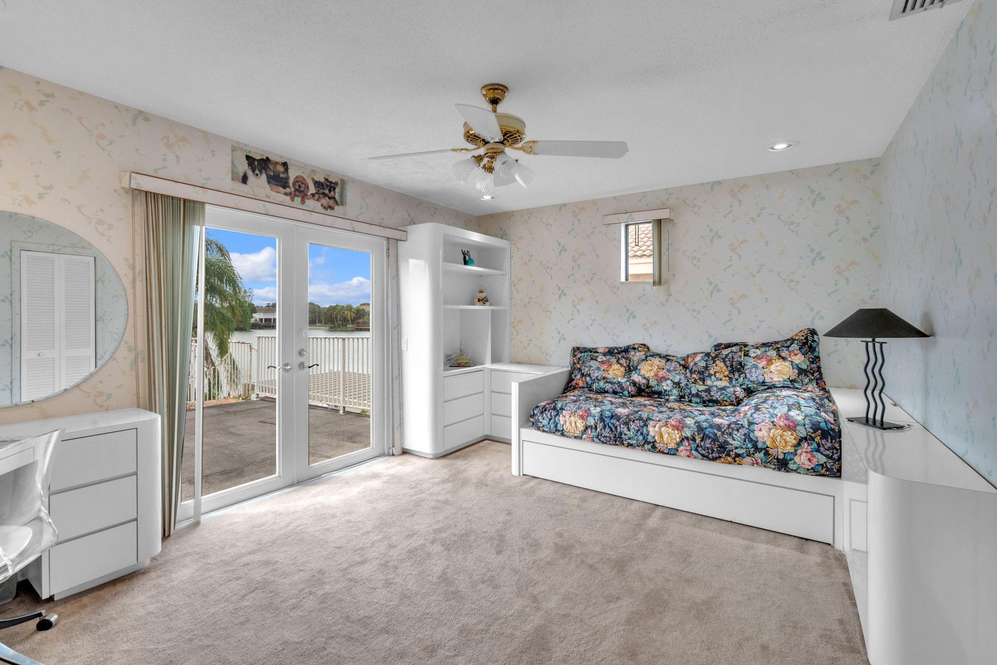 HOLLYWOOD HILLS NORTH SEC - Residential