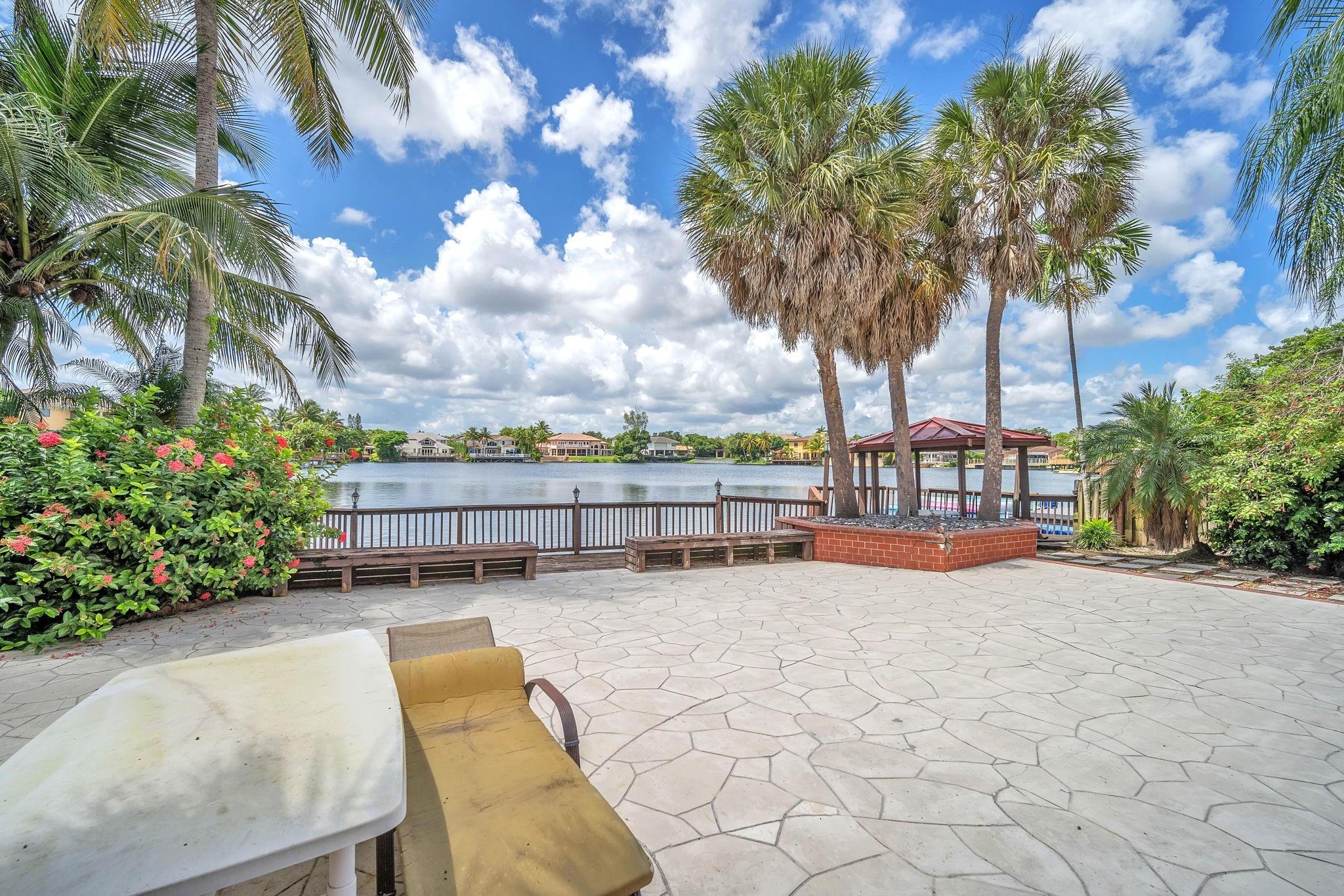 HOLLYWOOD HILLS NORTH SEC - Residential