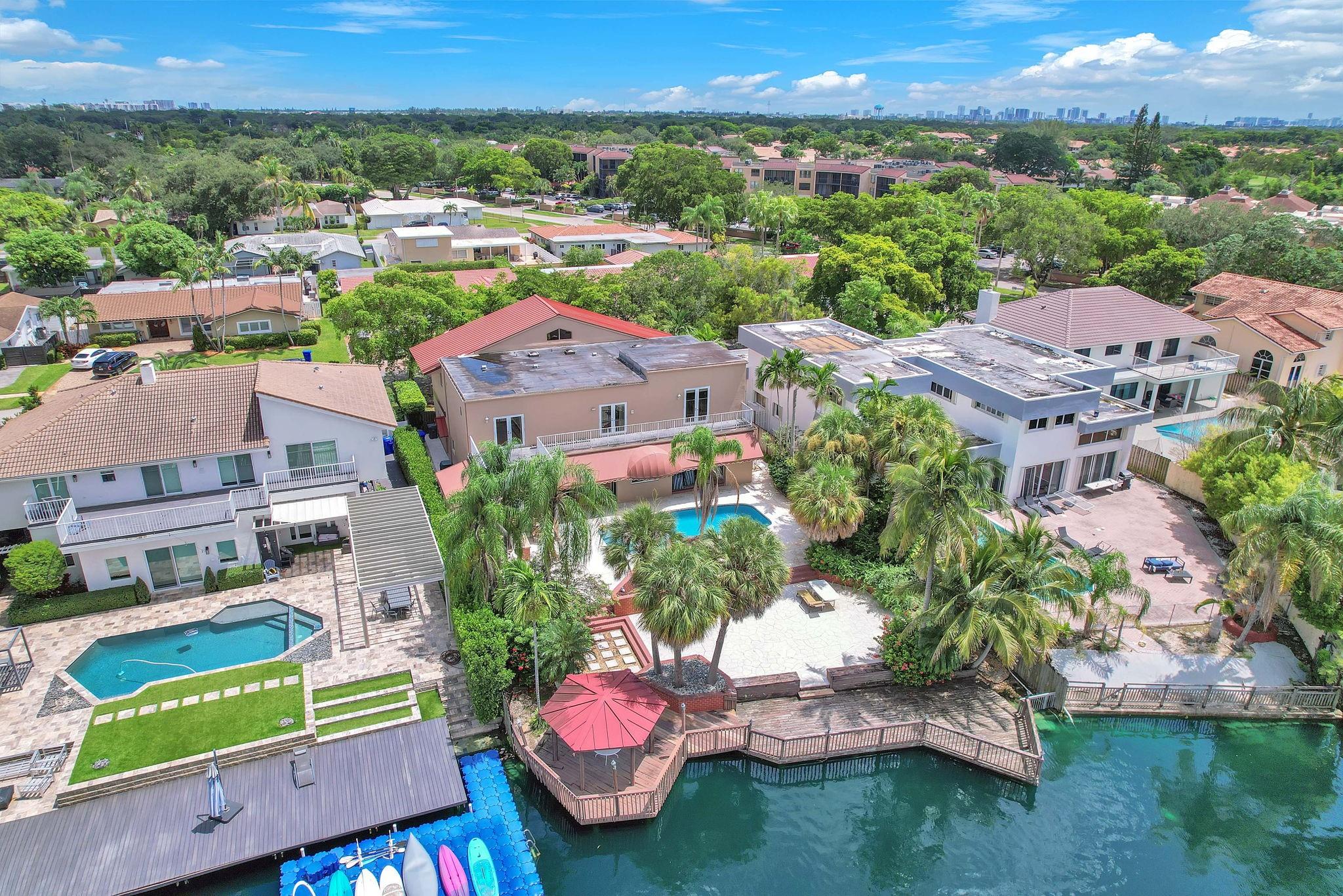 HOLLYWOOD HILLS NORTH SEC - Residential