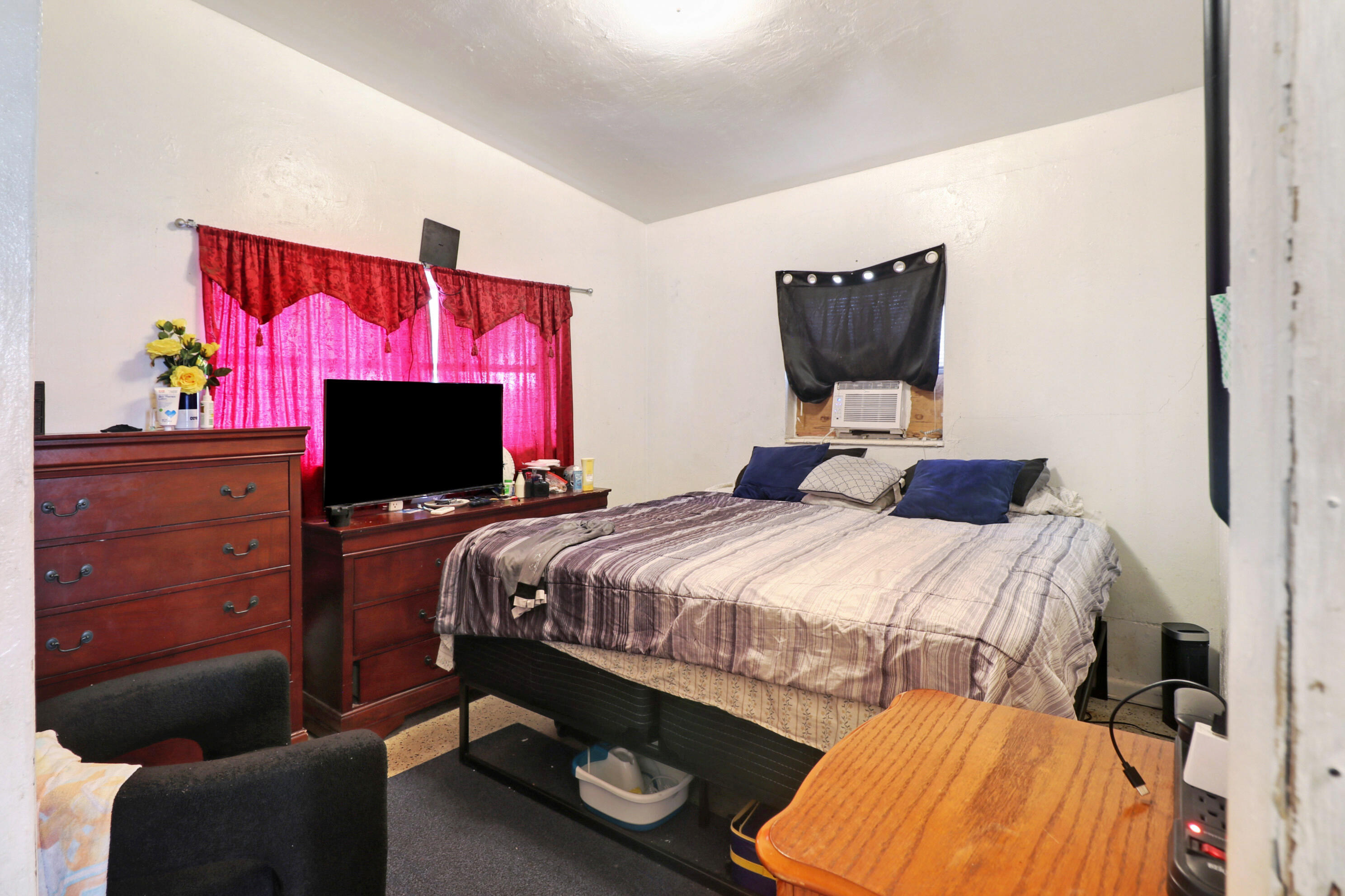 LAKE AIRE ESTATES - Residential