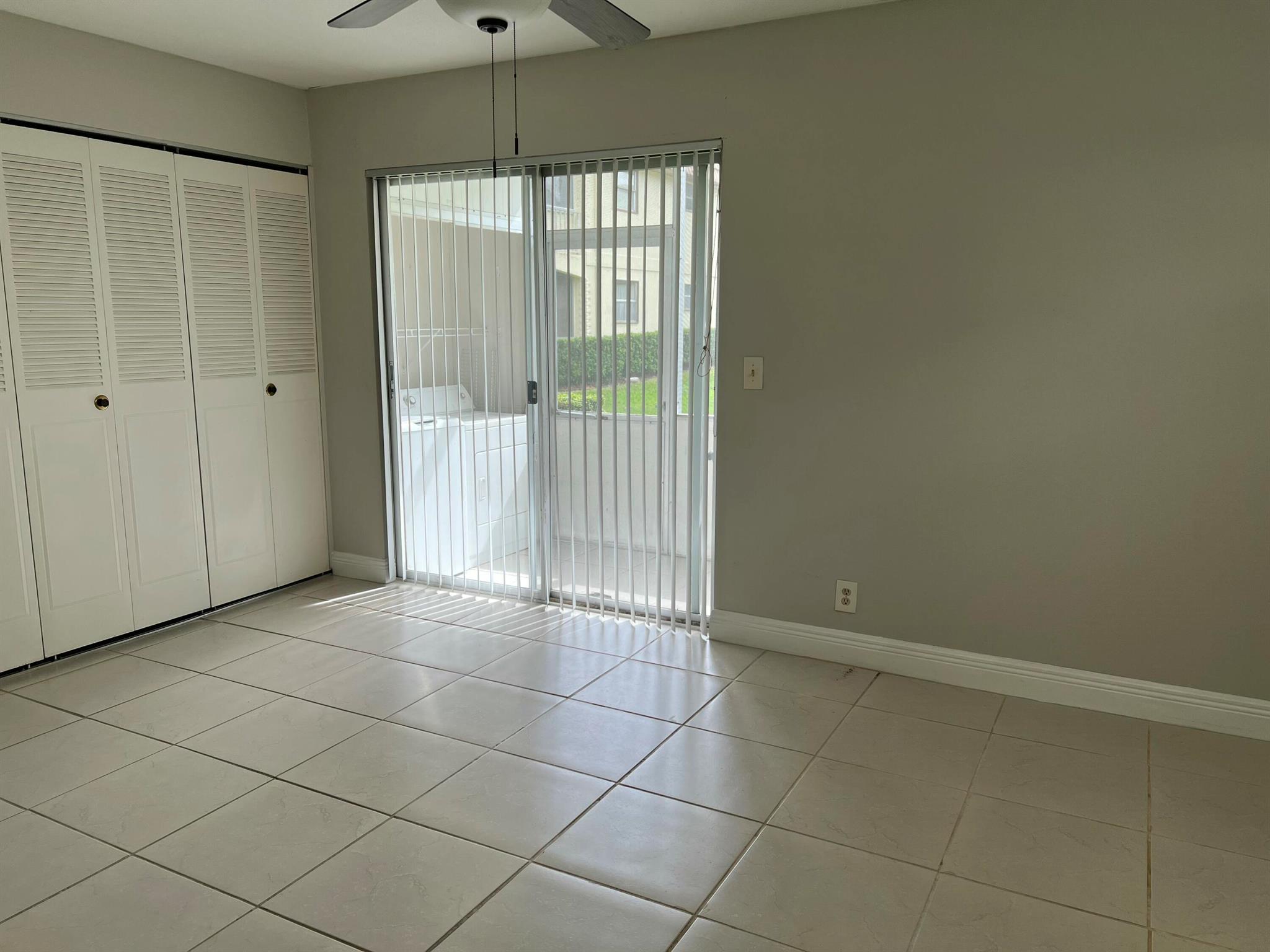 KINGS POINT SAXONY CONDOS - Residential Lease