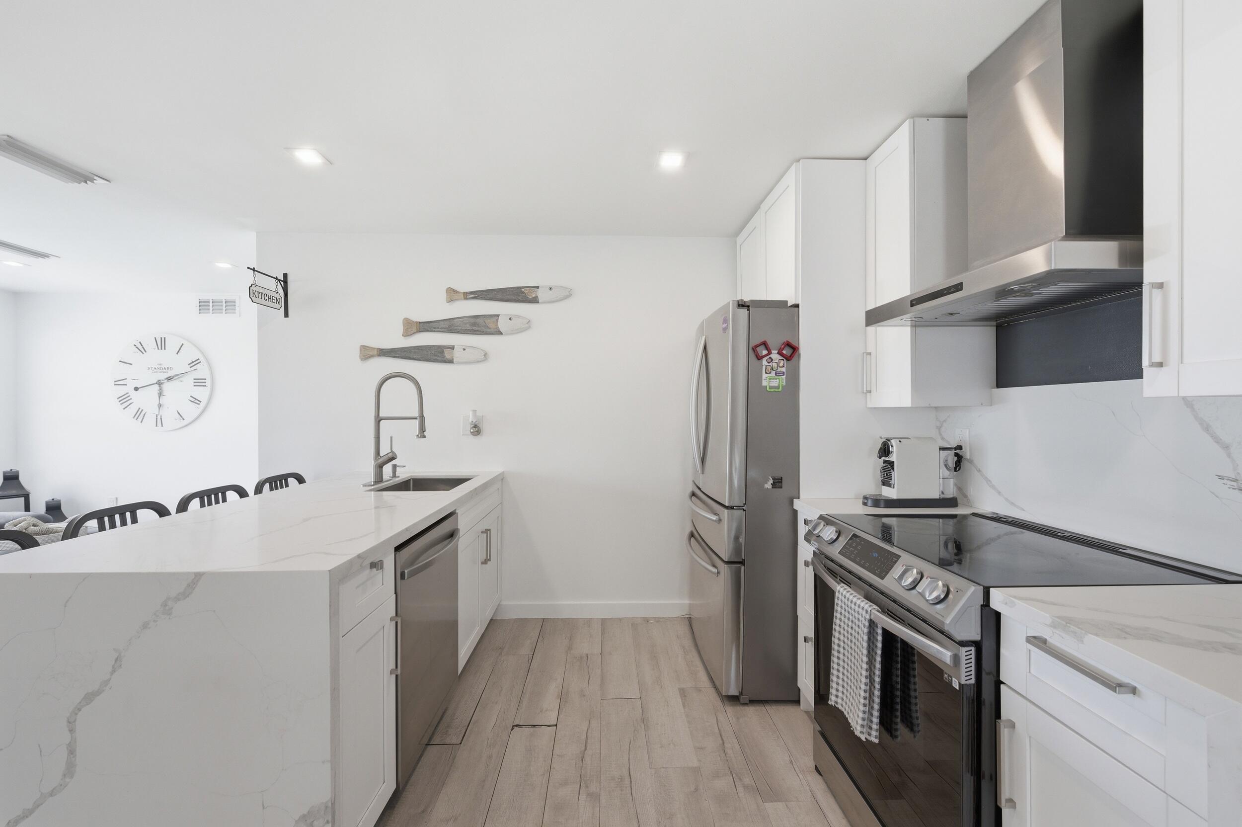 330 NE 59th Court