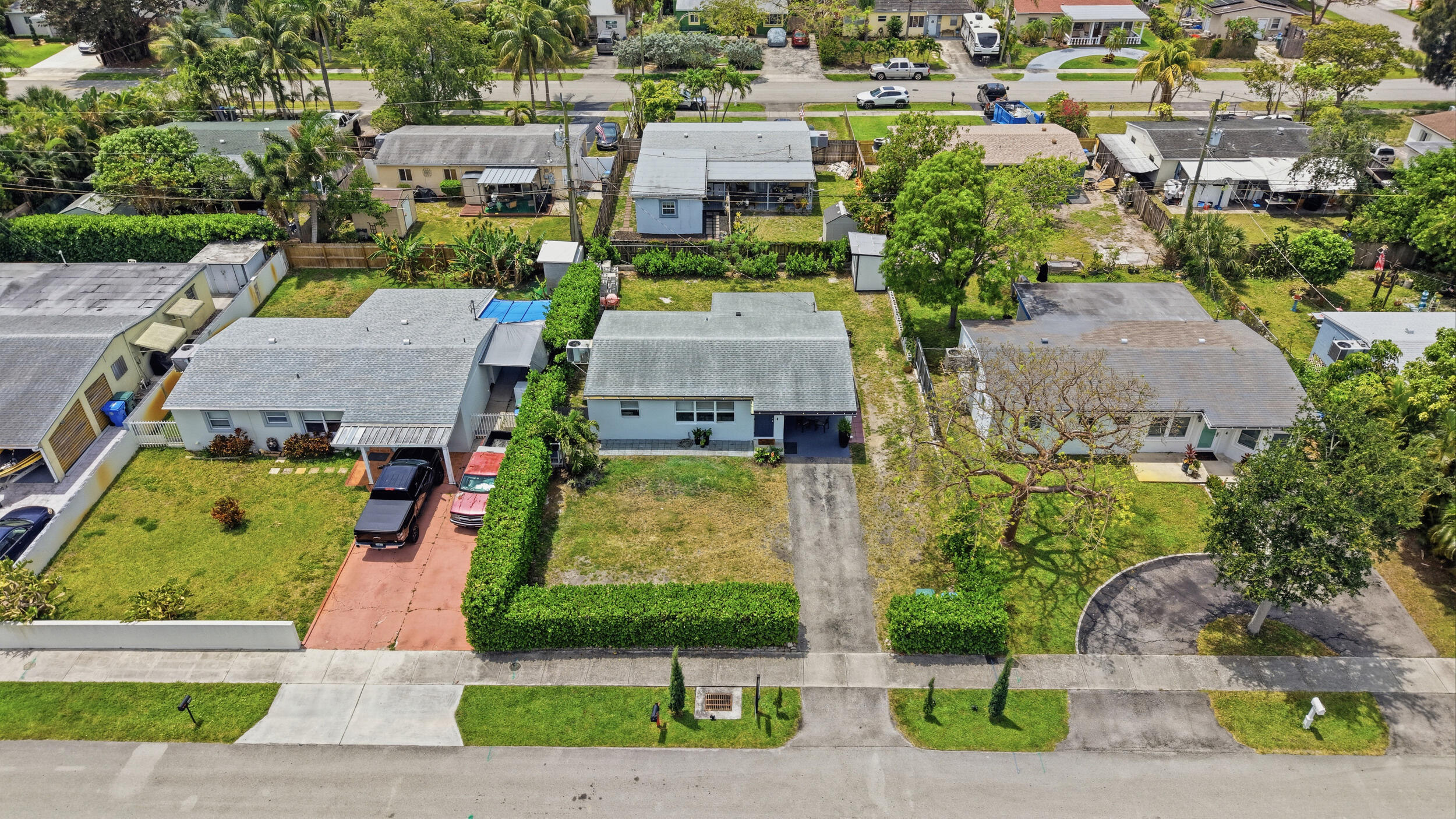 COLLIER ESTATES 1ST ADD - Residential