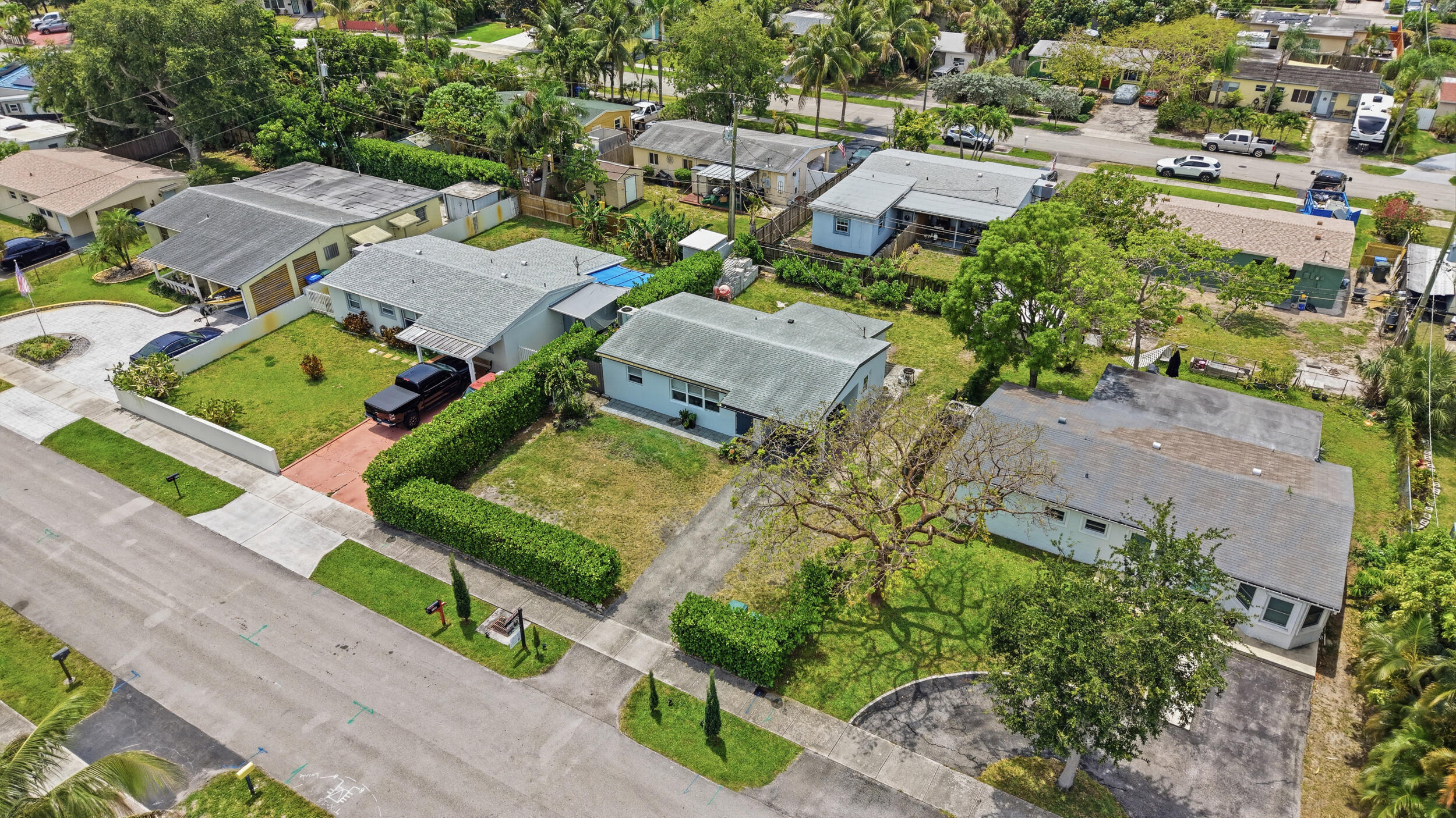 COLLIER ESTATES 1ST ADD - Residential