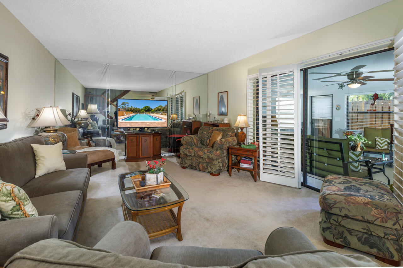 RIVER PINES - Residential