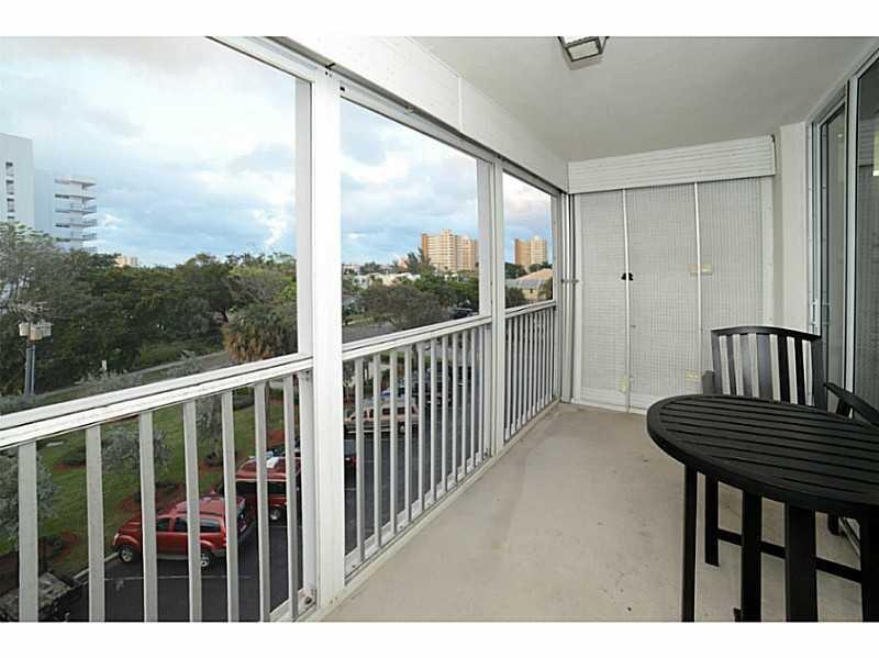 INTRACOASTAL TOWER - Residential