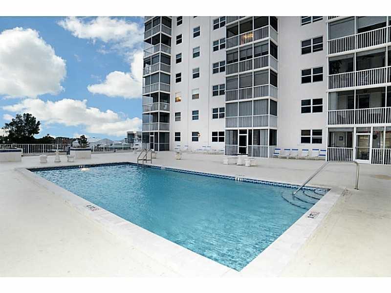 INTRACOASTAL TOWER - Residential