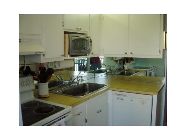 INTRACOASTAL TOWER - Residential