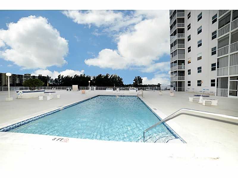INTRACOASTAL TOWER - Residential