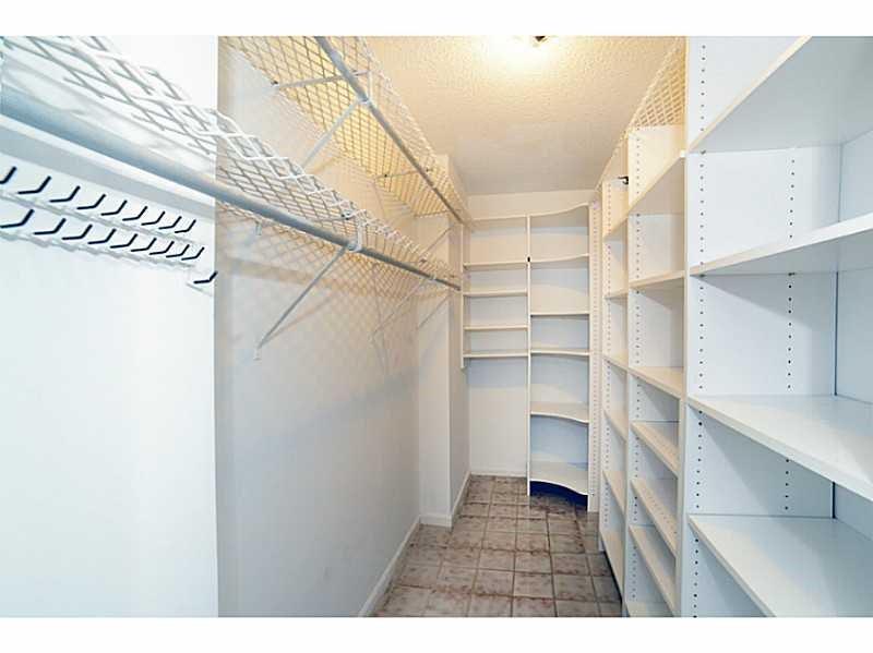 INTRACOASTAL TOWER - Residential