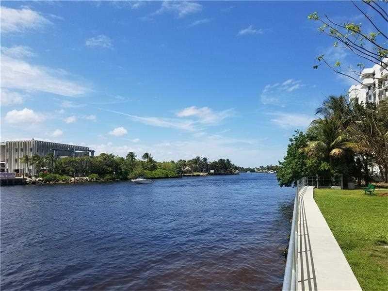 INTRACOASTAL TOWER - Residential