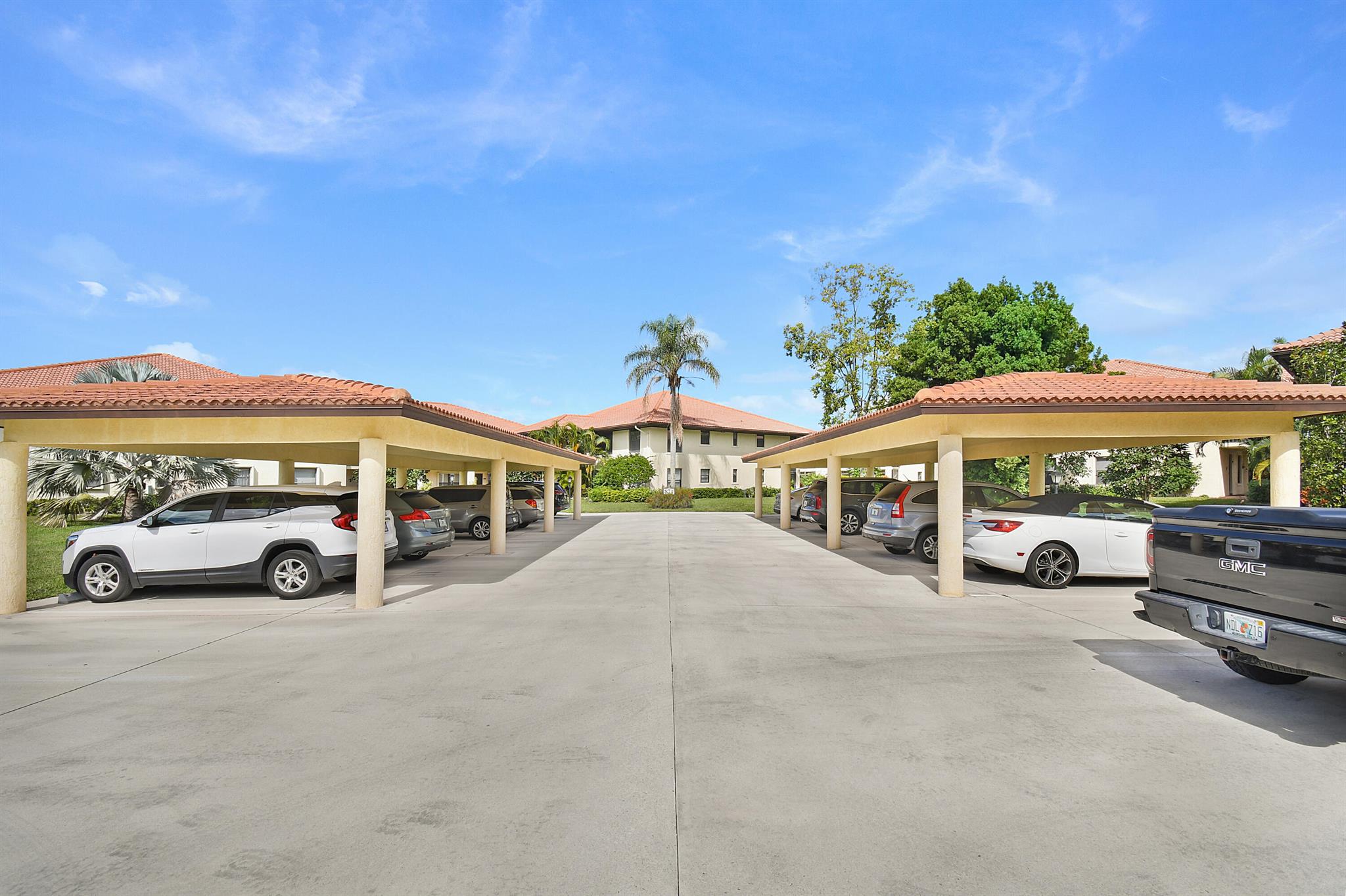 SOUTH RIVER VILLAGE CONDO - Residential