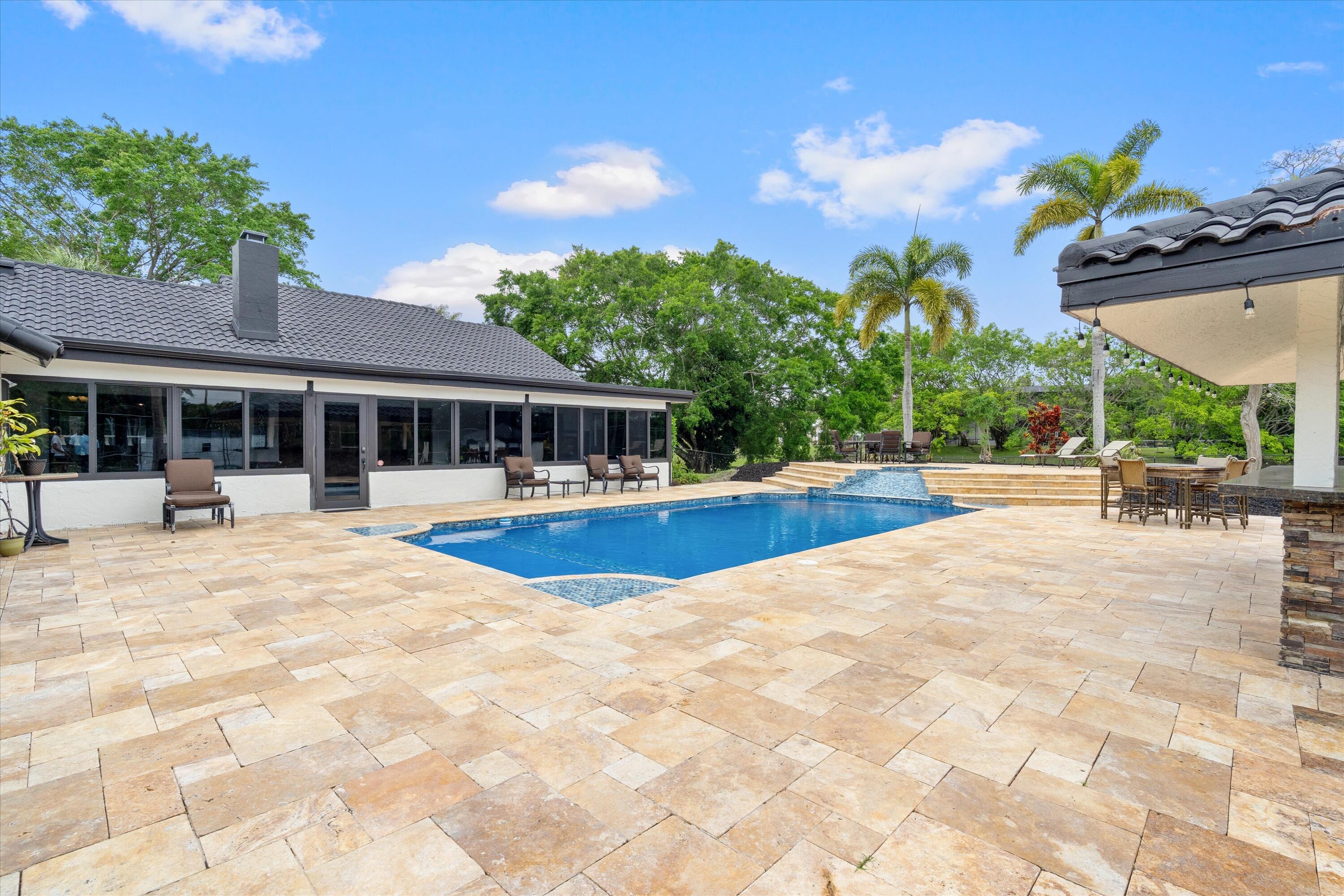 TIERRA DEL REY - Residential