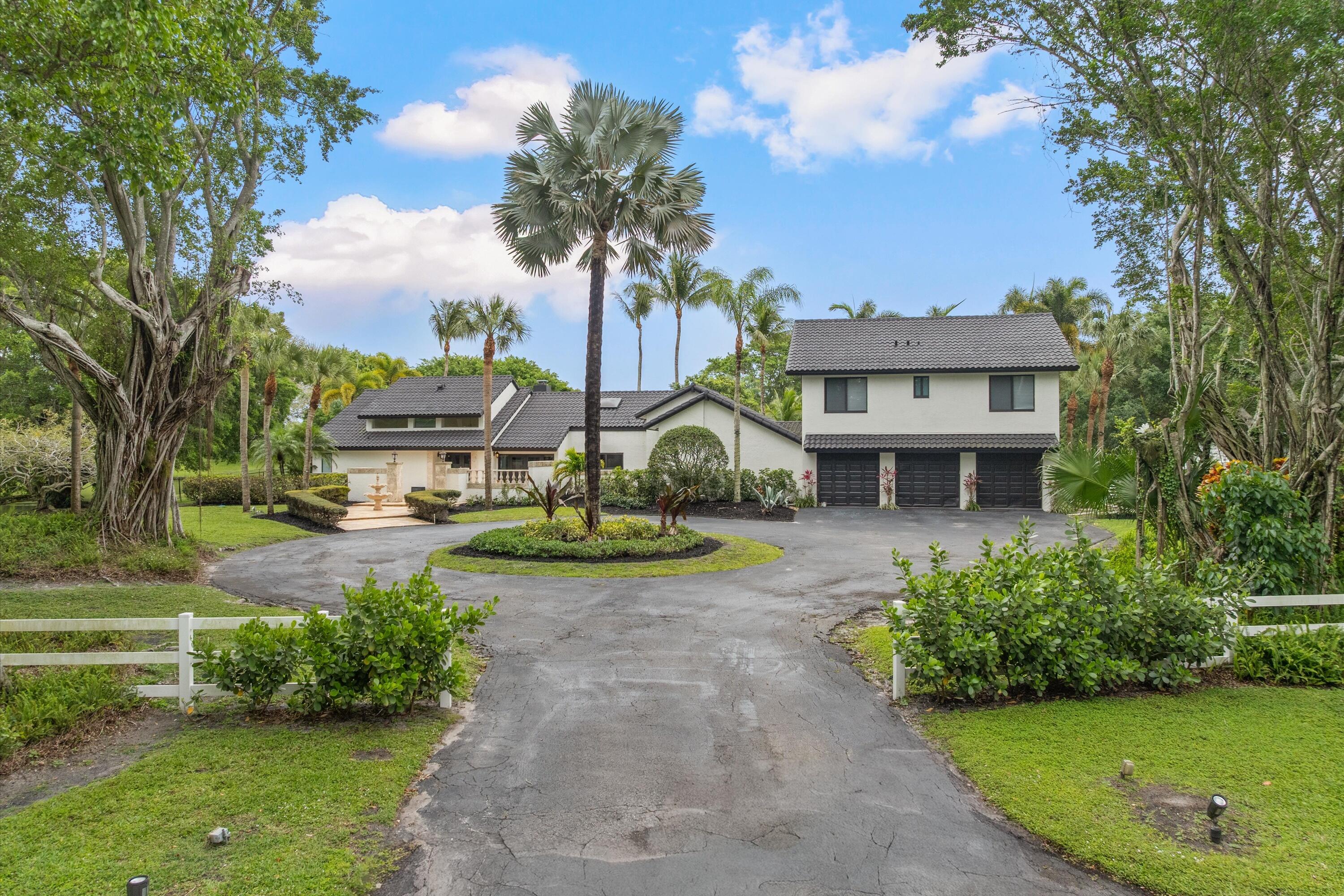 10076 El Caballo Court