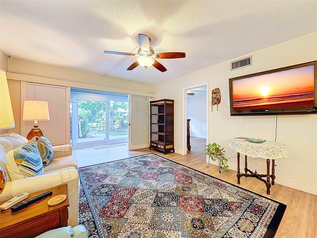 2050 NE 39th Street 110