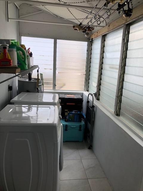 BASKIN ADD TO BRINY BREEZES - Residential Lease