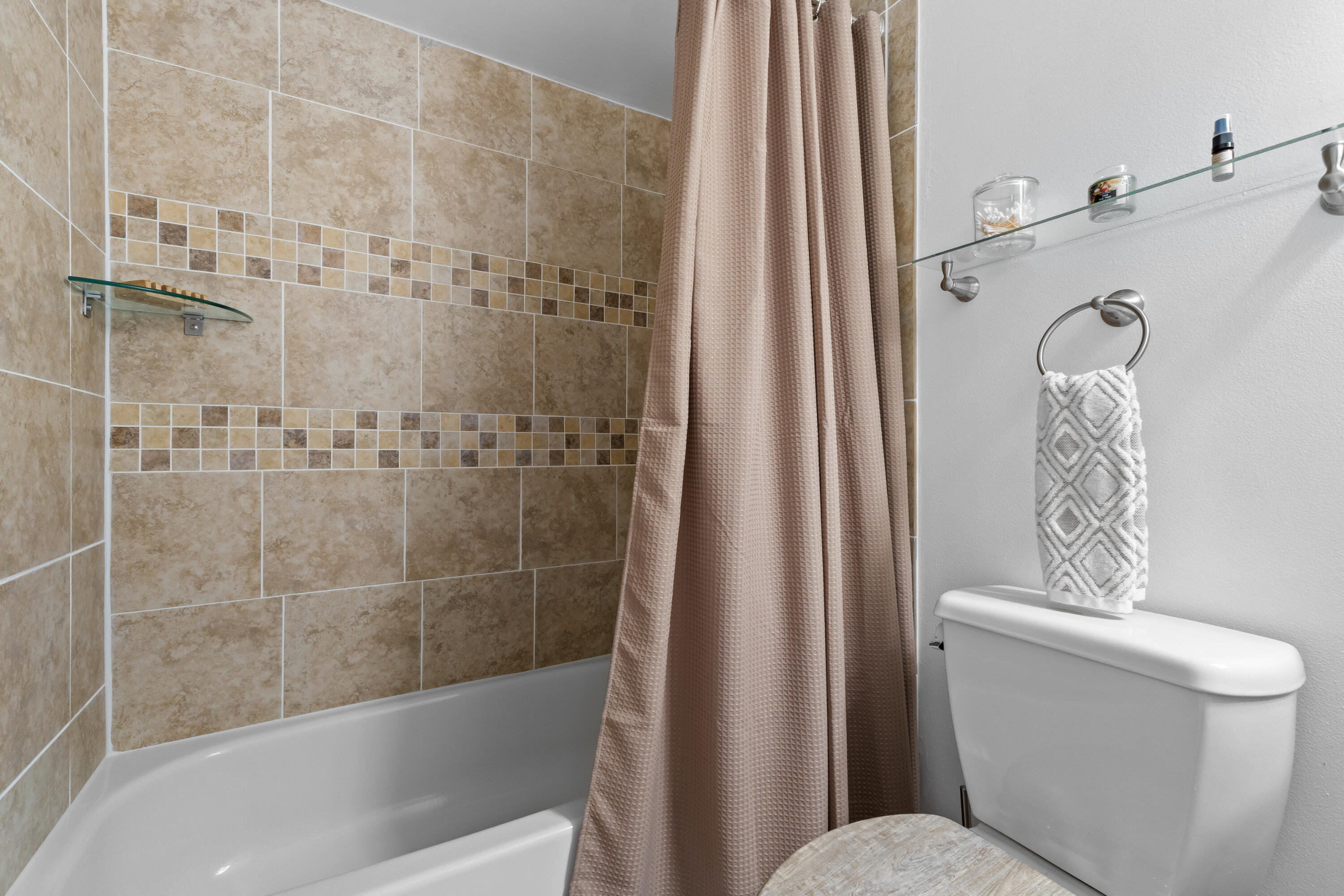 Sea Pointe Towers - Residential Lease