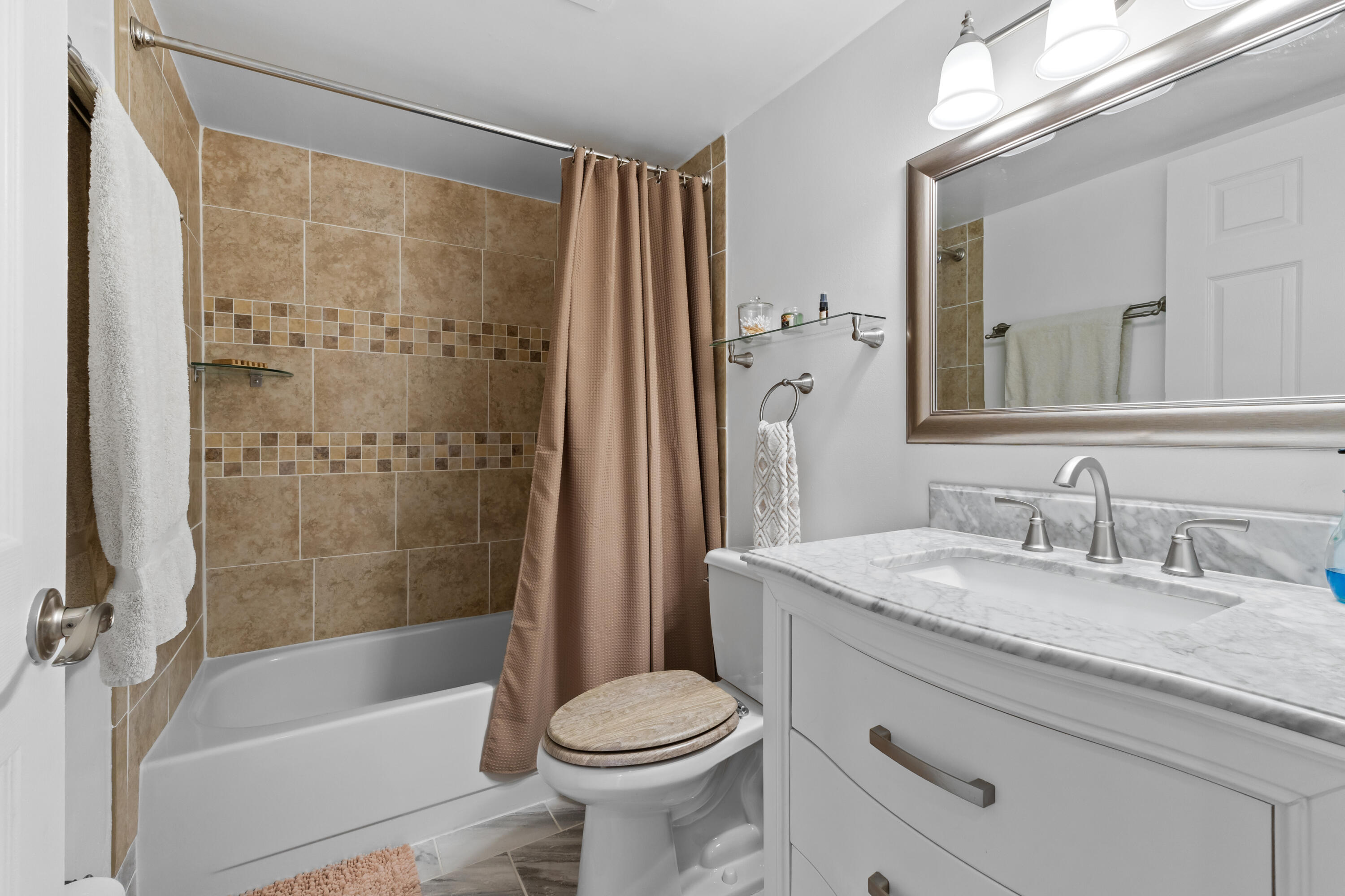 Sea Pointe Towers - Residential Lease