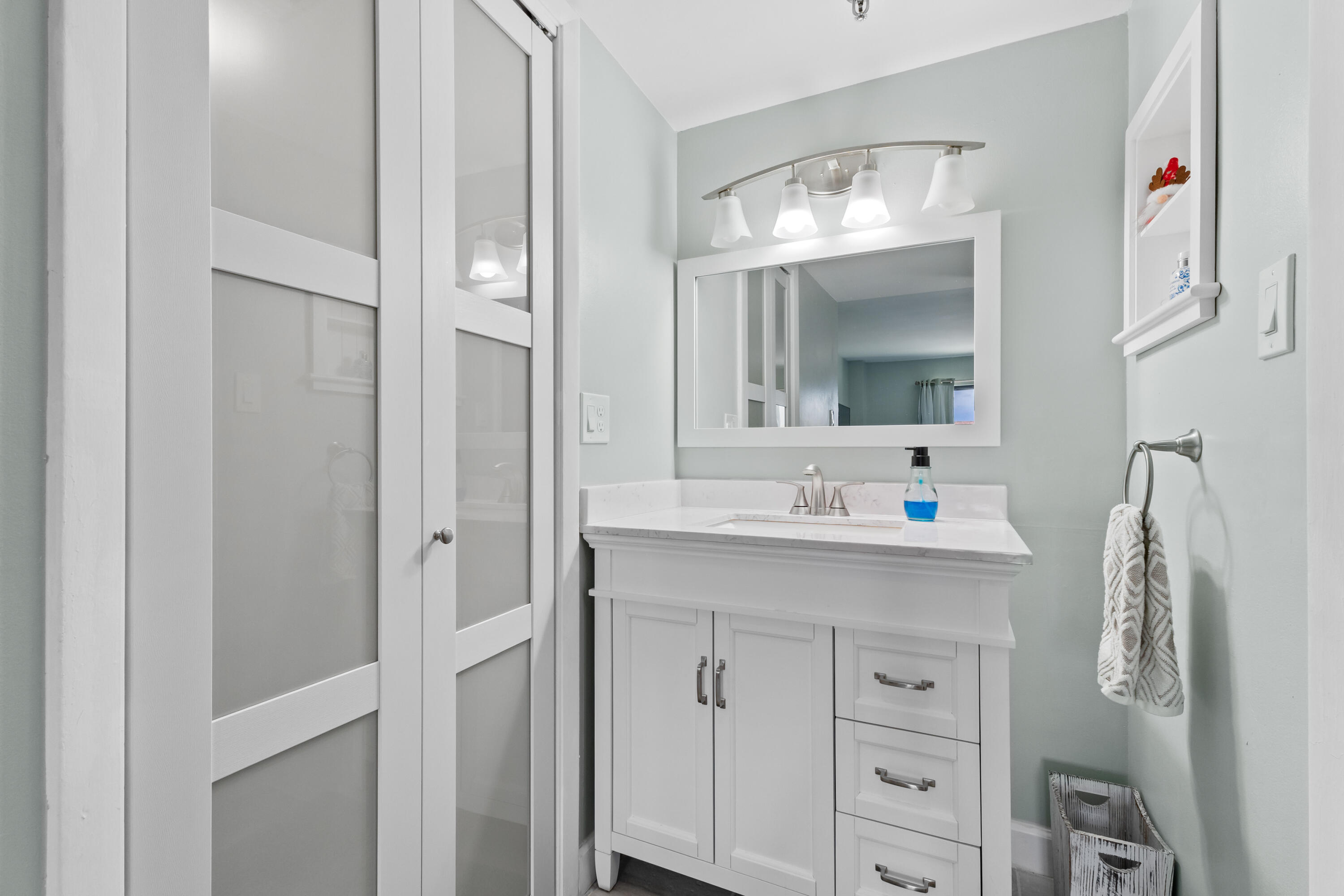 Sea Pointe Towers - Residential Lease