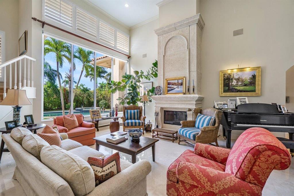 ROYAL PALM YACHT & COUNTRY CLUB - Residential