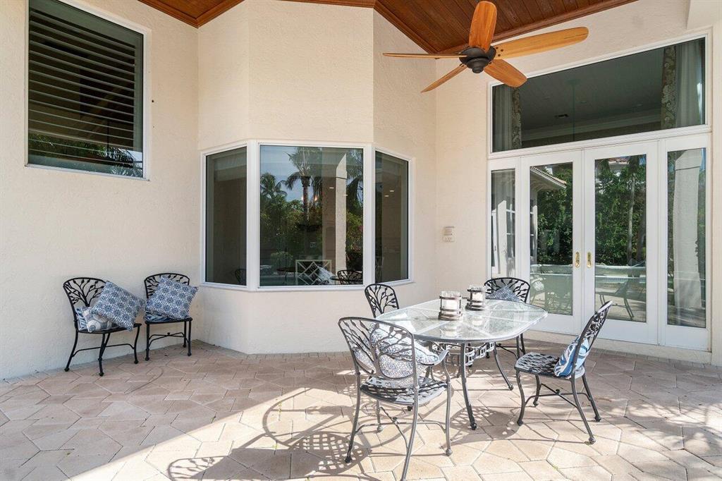 ROYAL PALM YACHT & COUNTRY CLUB - Residential