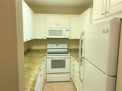 5720 NE 22nd Way 406 Fort Lauderdale FL 33308