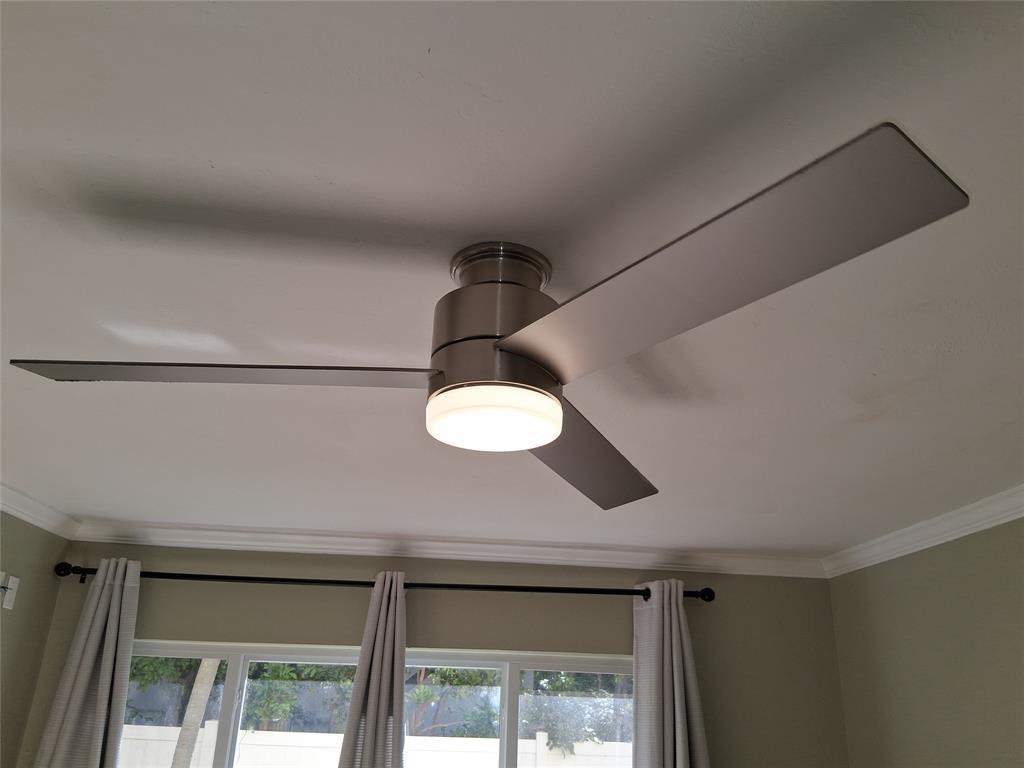 IMPERIAL POINT CONDO - Residential