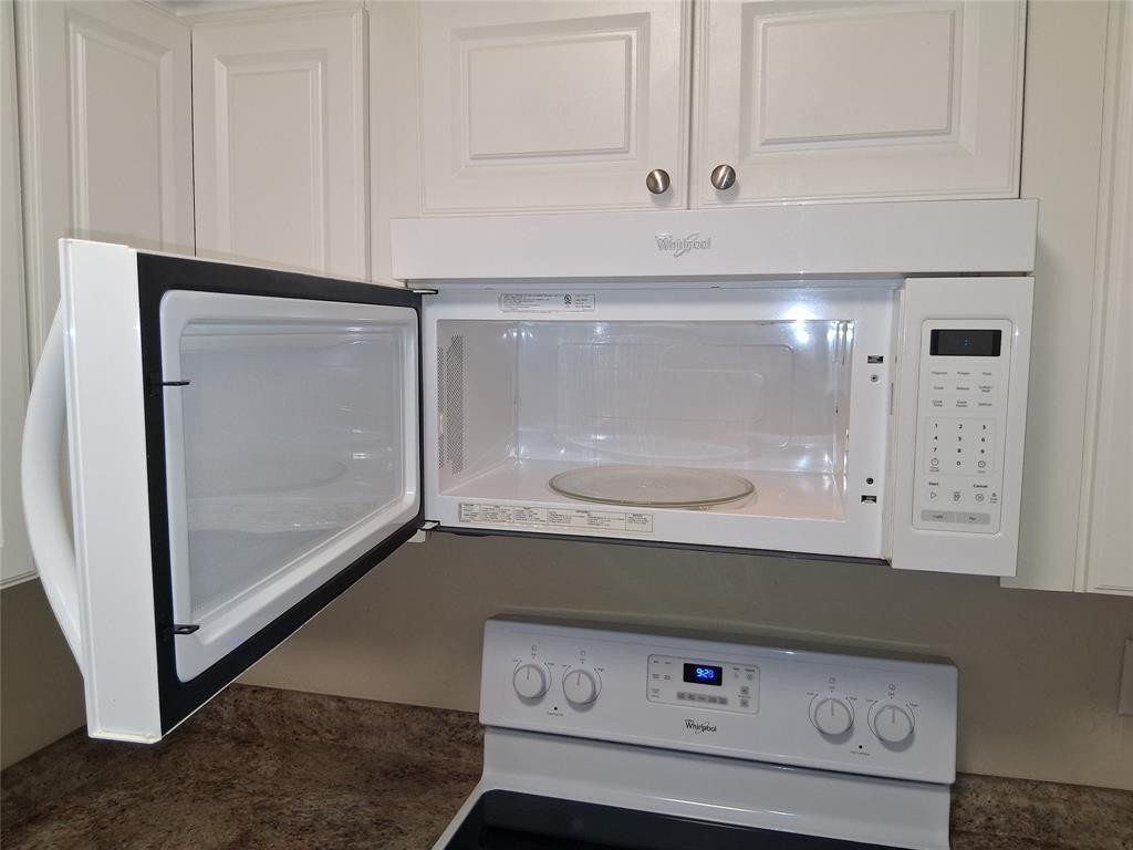 5720 NE 22nd Way 406