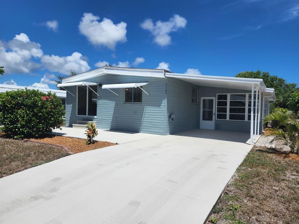Photo of 7167 SE Seahawk Street St, Hobe Sound, FL 33455 (MLS # R10822223)