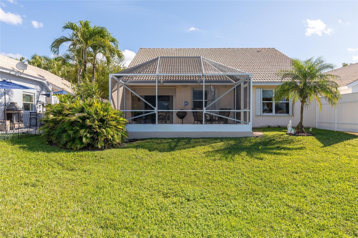 Hampton Lakes - Residential