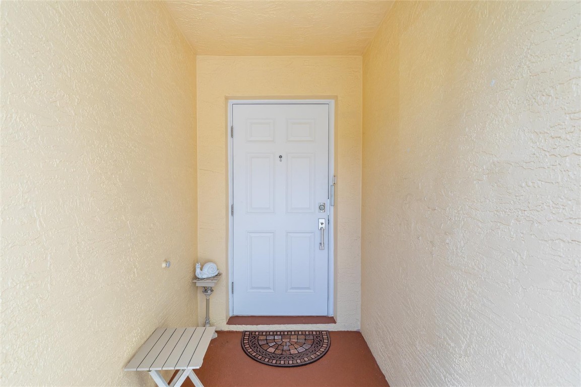 Hampton Lakes - Residential