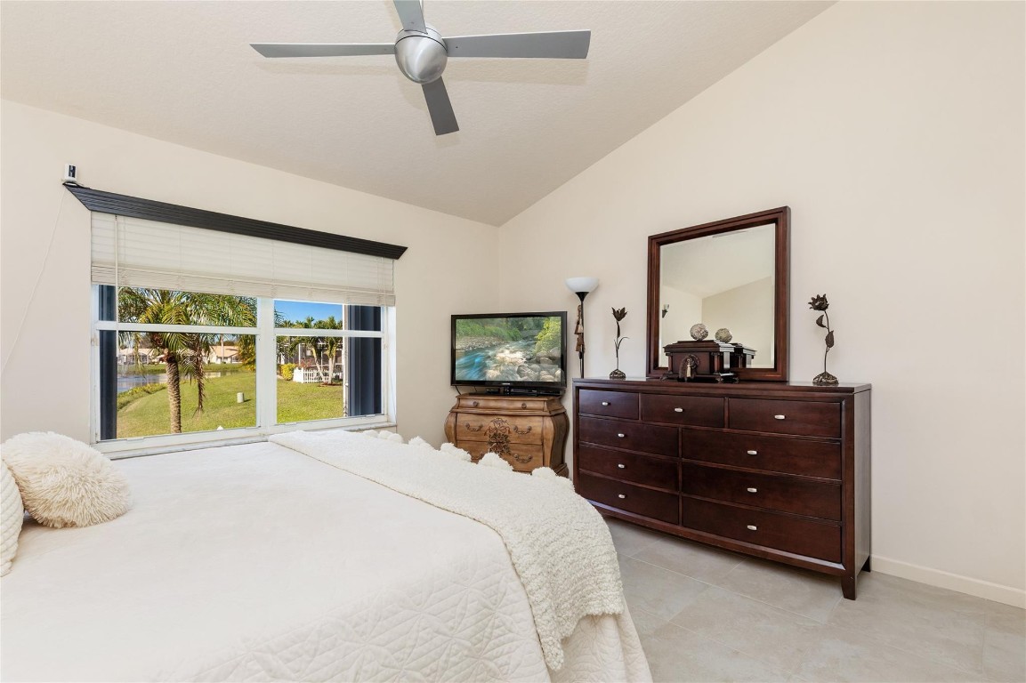 Hampton Lakes - Residential