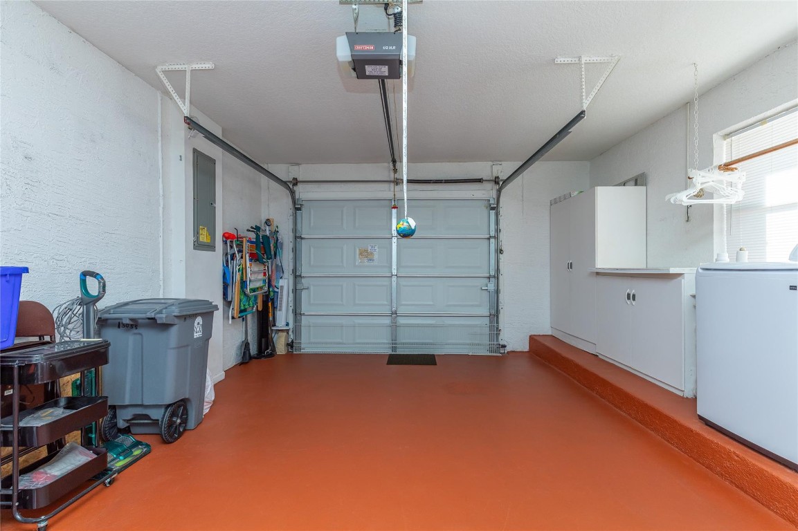 Hampton Lakes - Residential