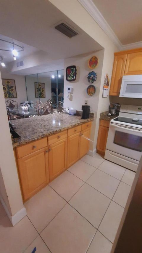 15461 Lakes Of Delray Boulevard 101 Delray Beach FL 33484