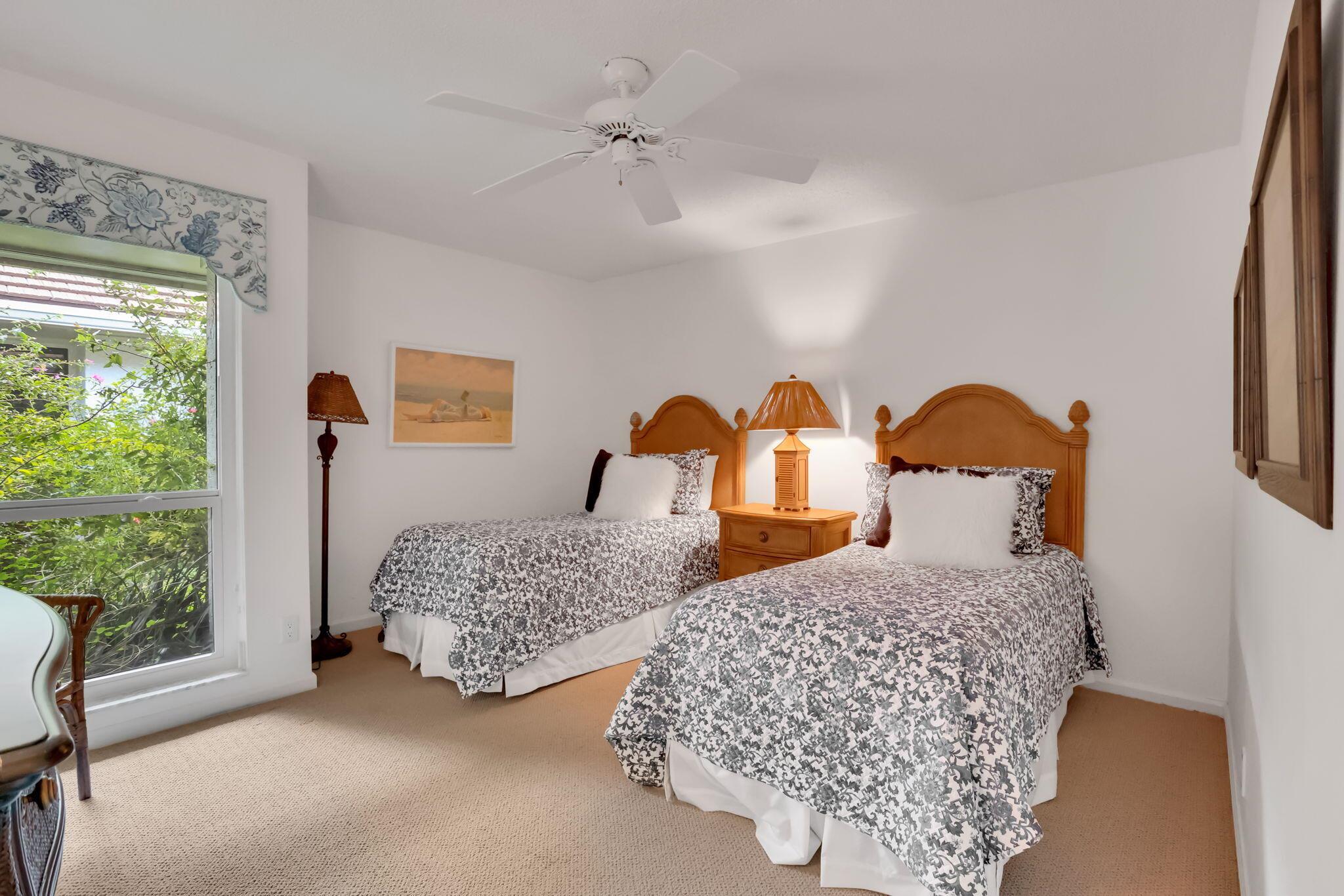 CYPRESS POINT VILLAS OF B - Residential