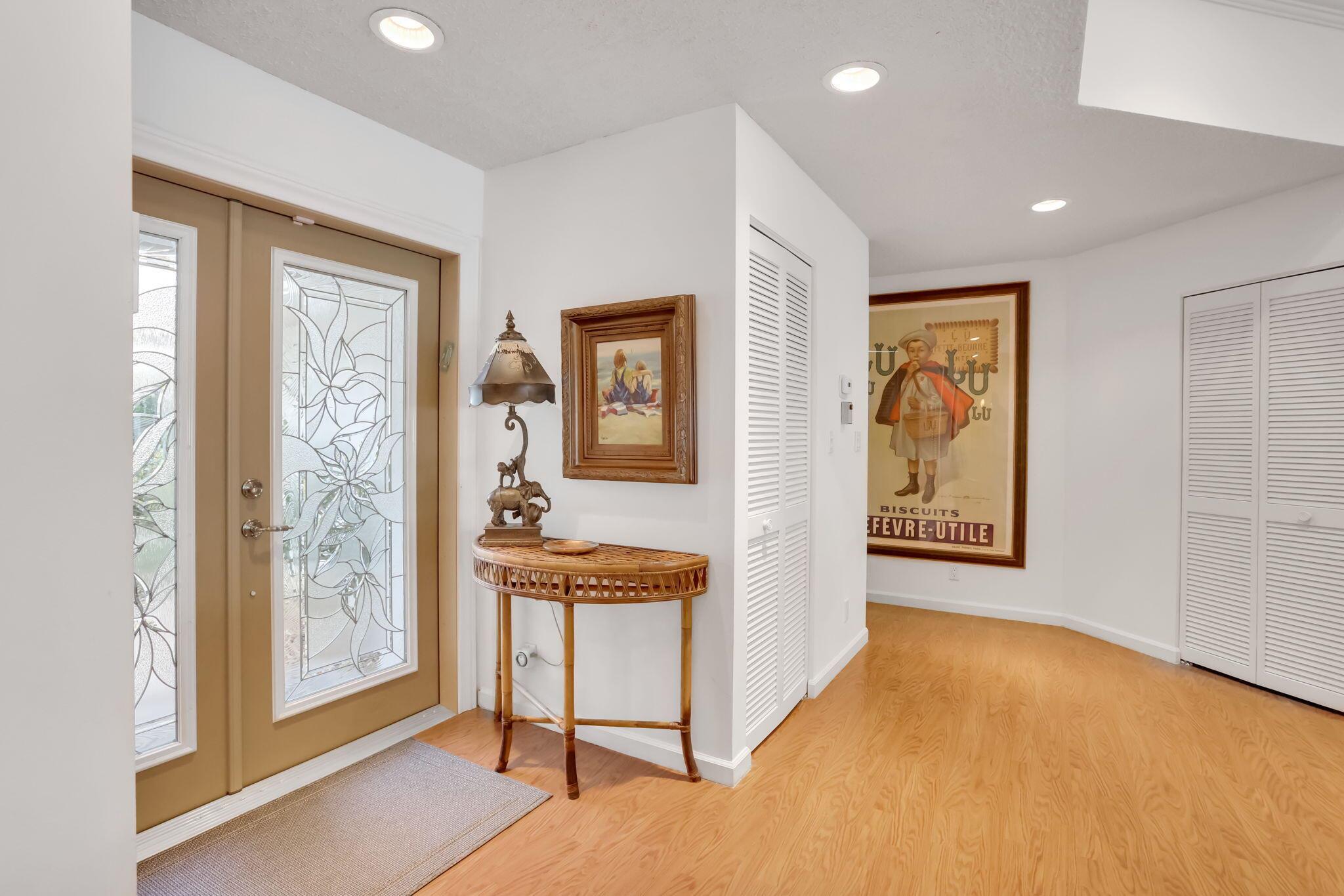 CYPRESS POINT VILLAS OF B - Residential