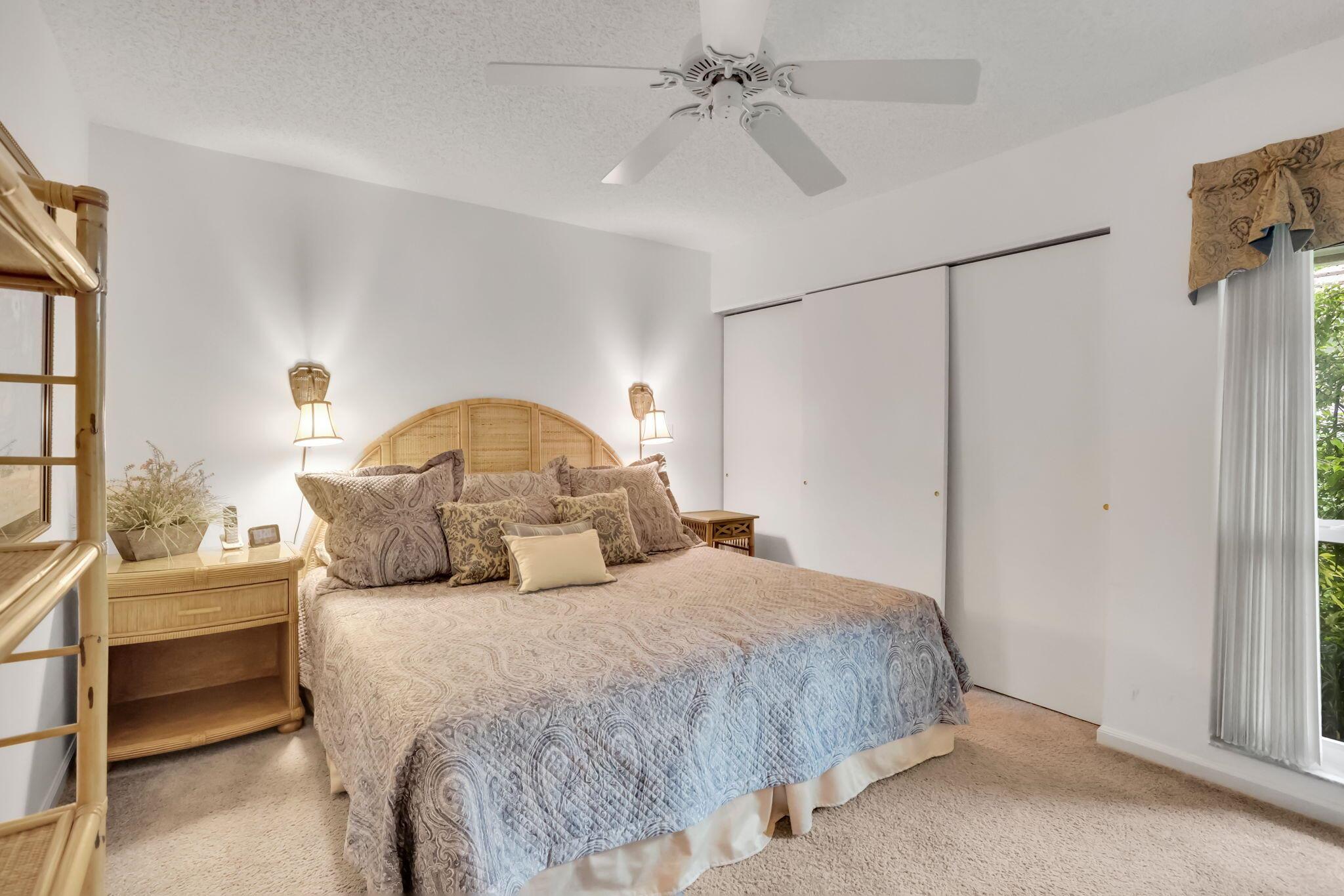 CYPRESS POINT VILLAS OF B - Residential