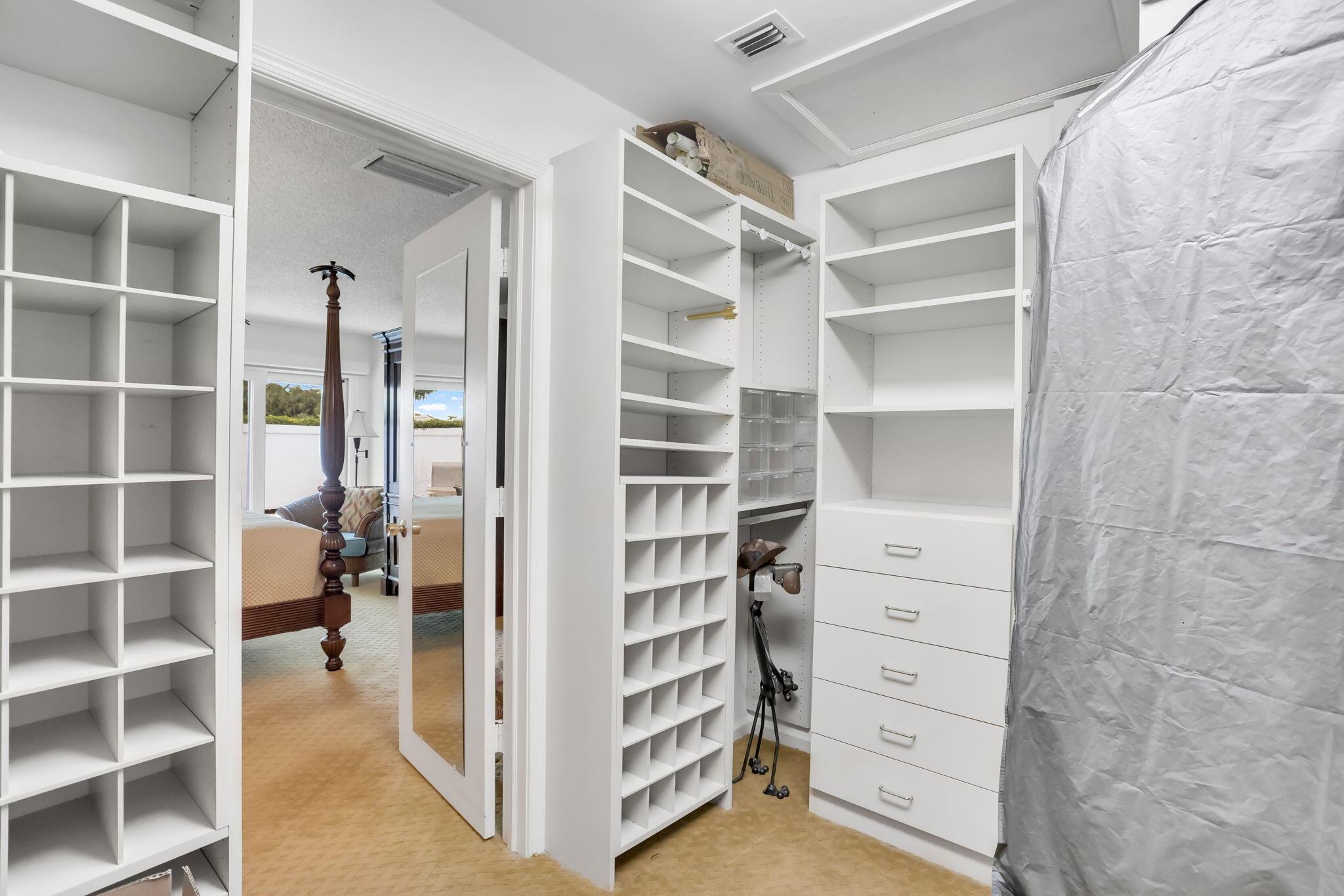 CYPRESS POINT VILLAS OF B - Residential