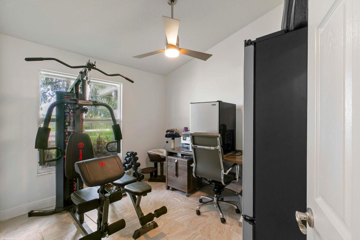 SADDLE TRAIL PARK OF WELLINGTON - Residential