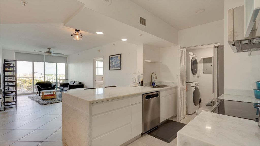 Photo of 3020 NE 32nd Avenue #906, Fort Lauderdale, FL 33308 (MLS # F10544557)