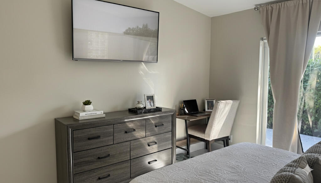 HAMMOCKS AT RIVERGLEN - Residential