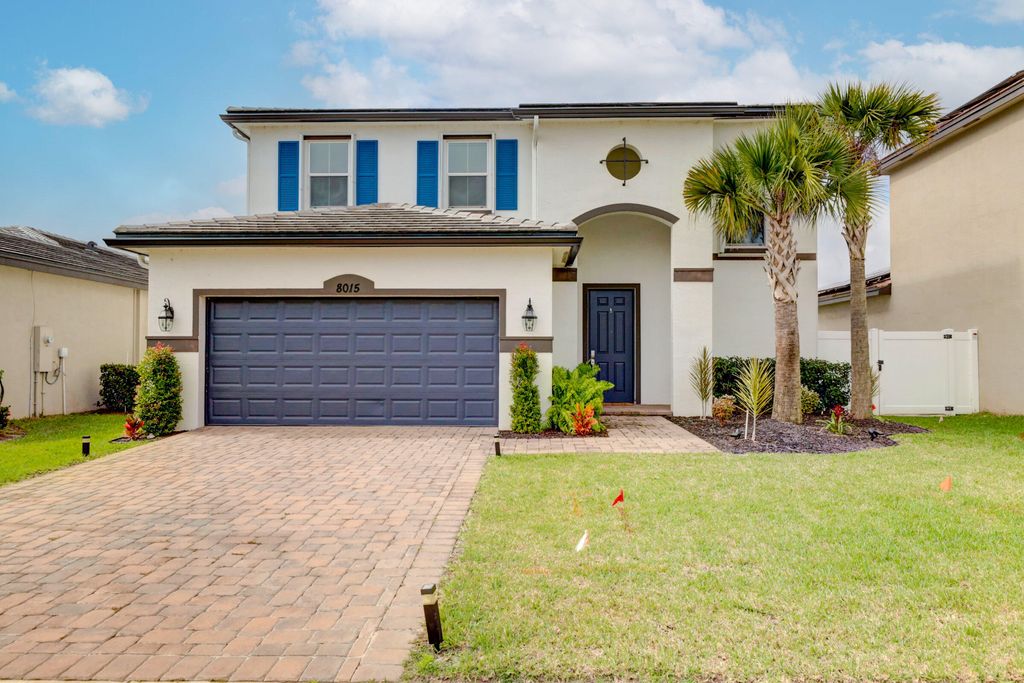 Photo of 8015 NW Greenbank Circle, Port Saint Lucie, FL 34987 (MLS # R10778419)